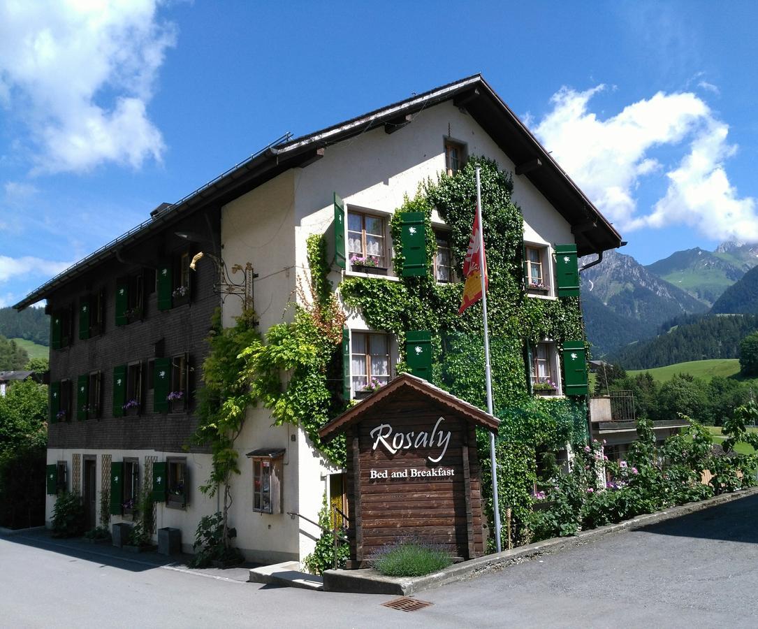 B&B Rosaly Chateau-d'Oex Esterno foto